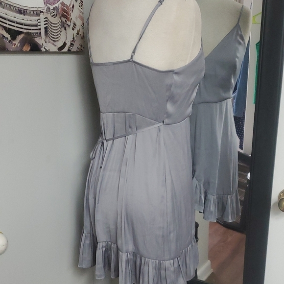 INTIMATELY ALL MY LOVE SHINE WRAP DRESS FUN AND FLIRTY STYLE SZ XS - Picture 12 of 12